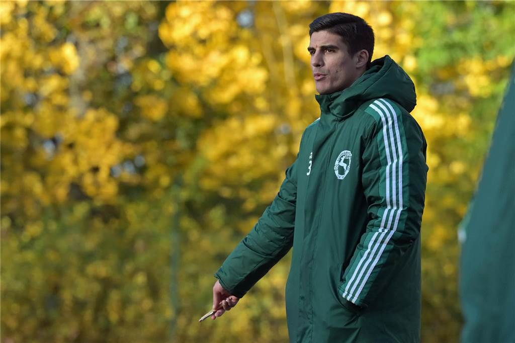 Einige Veränderungen in der A-Liga dabei: Trainer der Saison 2025/26 Pedro Lemos formte Vorwärts Epe II zu einem Spitzenteam der A-Liga.