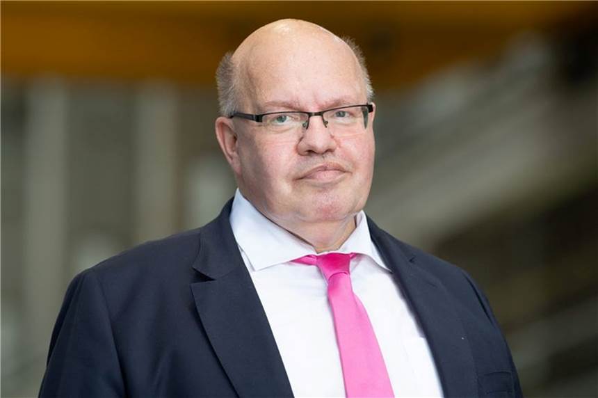 Peter Altmaier (CDU), Bundesminister für Wirtschaft und Energie. Altmaier ist nach Informationen der dpa mit einem Notarzt in ein Berliner Krankenhaus gebracht worden.