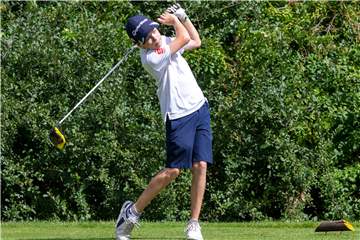 Peter Johannes Klostermann hat sich höchstwahrscheinlich für die Jugend-DM im Golf qualifiziert.