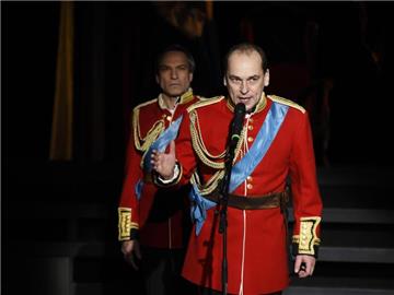 Peter Lüchinger (l) und Tim Lee bei der Fotoprobe zu dem Stück "King Charles III" in Bremen. Marianne Menke/Bremer Shakespeare Company Foto: Marianne Menke