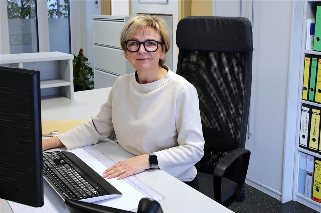 Auszubildende dringend gesucht: Firma KSK lädt zur Infobörse ein Petra Huscher ist bei KSK für die Personalplanung zuständig.