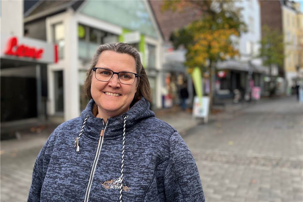 „Dass die WM in Katar stattfindet, finde ich unmöglich“ Petra Roggenkamp habe sich noch nie für Fußball interessiert.