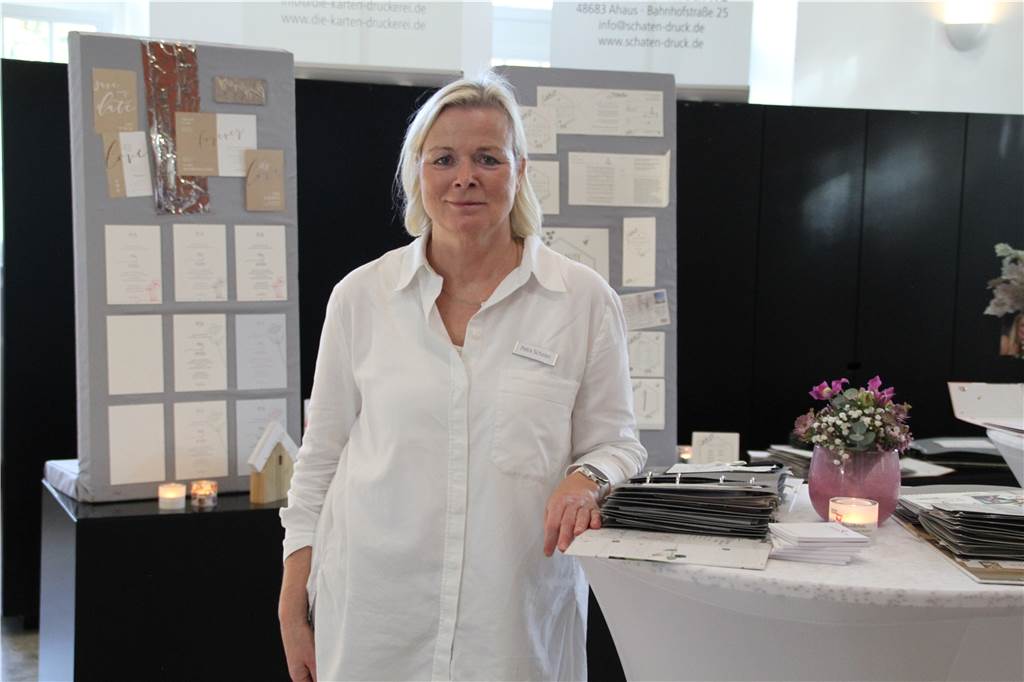 Petra Schaten beriet die Schloss-Gäste vor allem beim Druck von Einladungs- oder Dankeskarten.