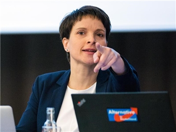 Petry will eine Entscheidung über den künftigen Kurs der AfD erzwingen. Foto: Oliver Killig