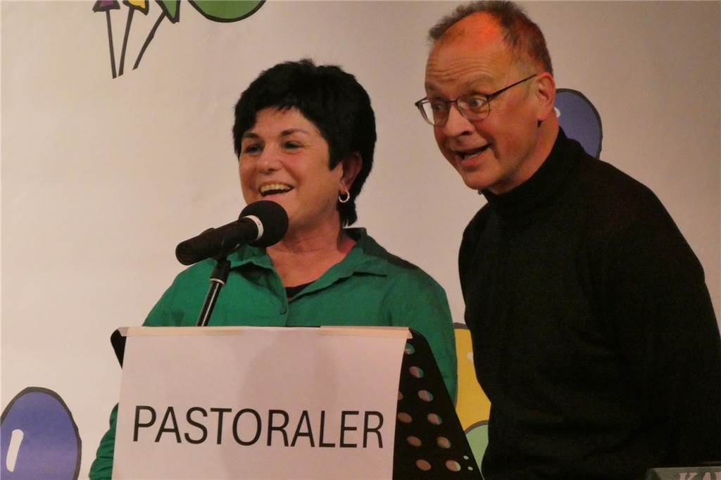 Pfarreirat und Kirchenvorstand zeigten, wie sie sich die Arbeit eines Pfarrers in Zukunft vorstellen
