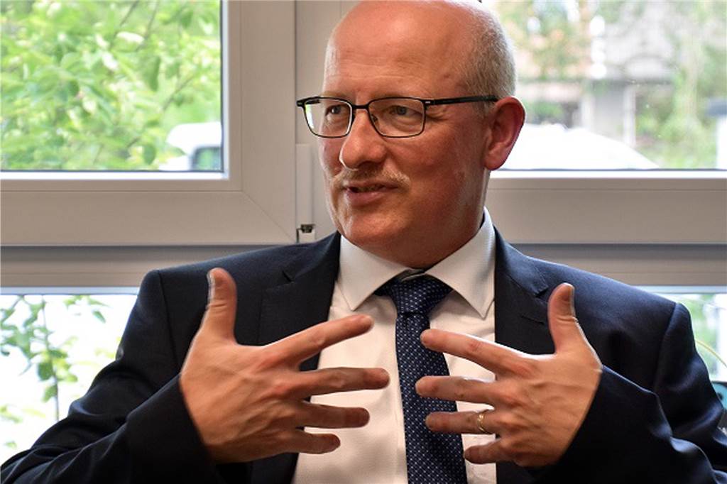 Kirchenkreis: Der neue Superintendent kommt aus Castrop-Rauxel Pfarrer Arno Wittekind ist ebenfalls 55 Jahre alt und in der Castroper Paulus-Gemeinde tätig.