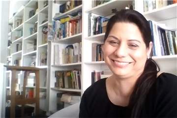 Pfarrerin Jenny Caiza-Andresen im Video-Chat "Seel-Sorgen".