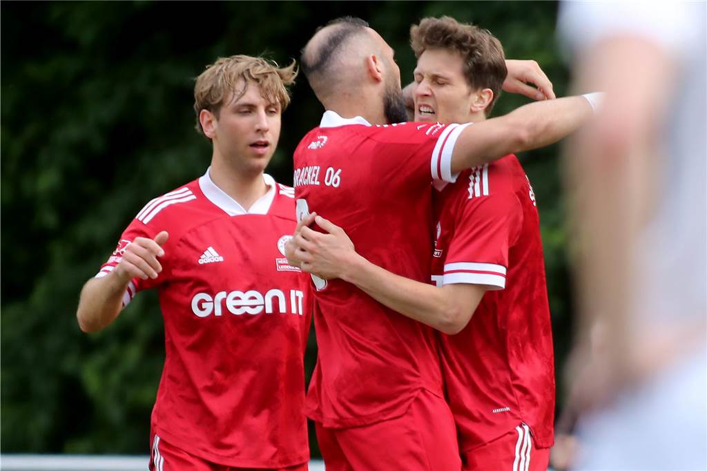 Hier fallen heute noch Entscheidungen von Dortmunder Teams: Die große Übersicht Pfingstmontag entscheidet sich endgültig, in welcher Liga der SV Brackel in der kommenden Saison spielt.
