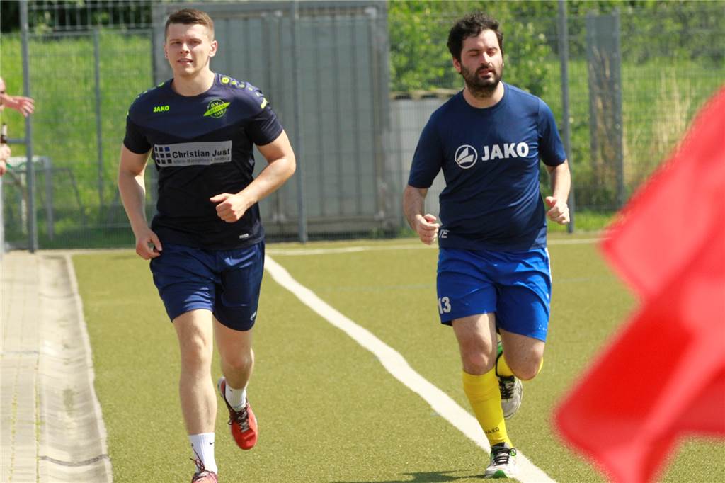 Die Krankenakte beim SV Herbern wird immer wieder länger und kürzer Philipp Dubicki und Thomas Eroglu mussten zuletzt eher am Rand ihre Runden drehen.