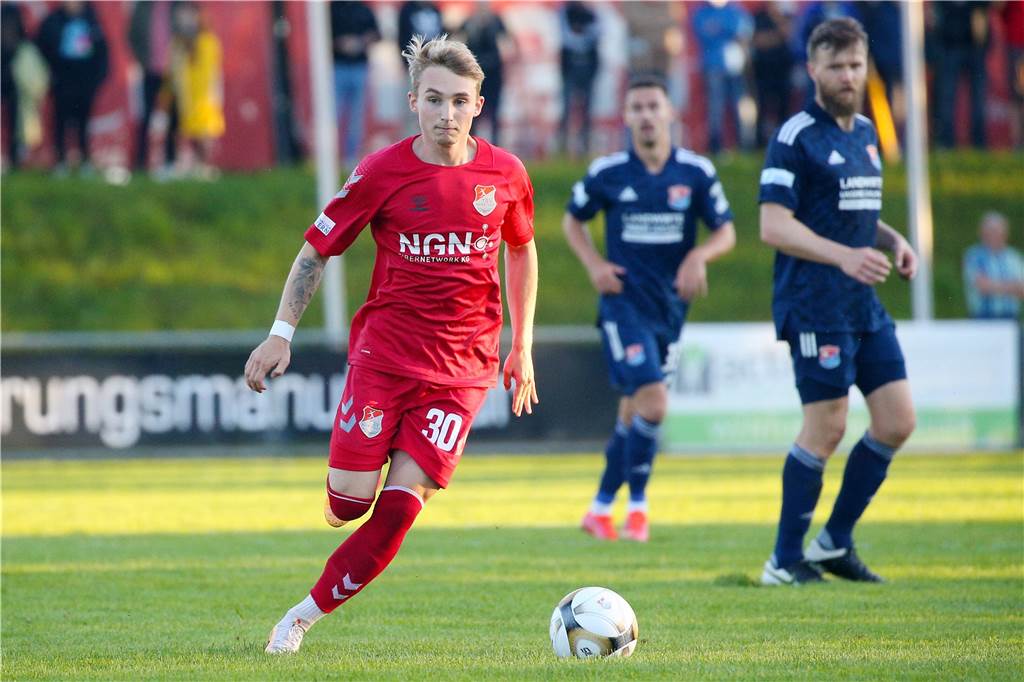 So schlagen sich die U23-Meisterhelden: Einer spielt in der Bundesliga, einer im Amateurfußball Philipp Harlaß versucht nun sein Glück beim TSV Aubstadt.