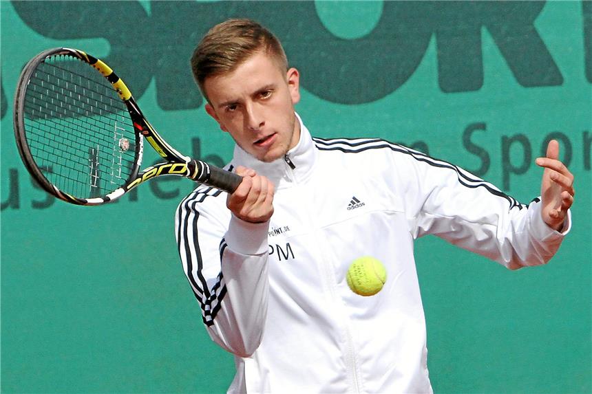 Wernes Tennisclubs starten in die Hallensaison Philipp Marek führt die Herren des Werner TC in die Hallensaison und freut sich dort auf schnelle Ballwechsel.