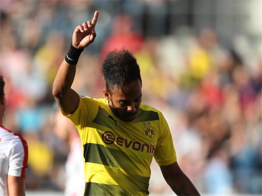 Weiter Jagd auf Aubameyang & Co. Pierre-Emerick Aubameyang ist ein begehrter Spieler. Foto: Ina Fassbender