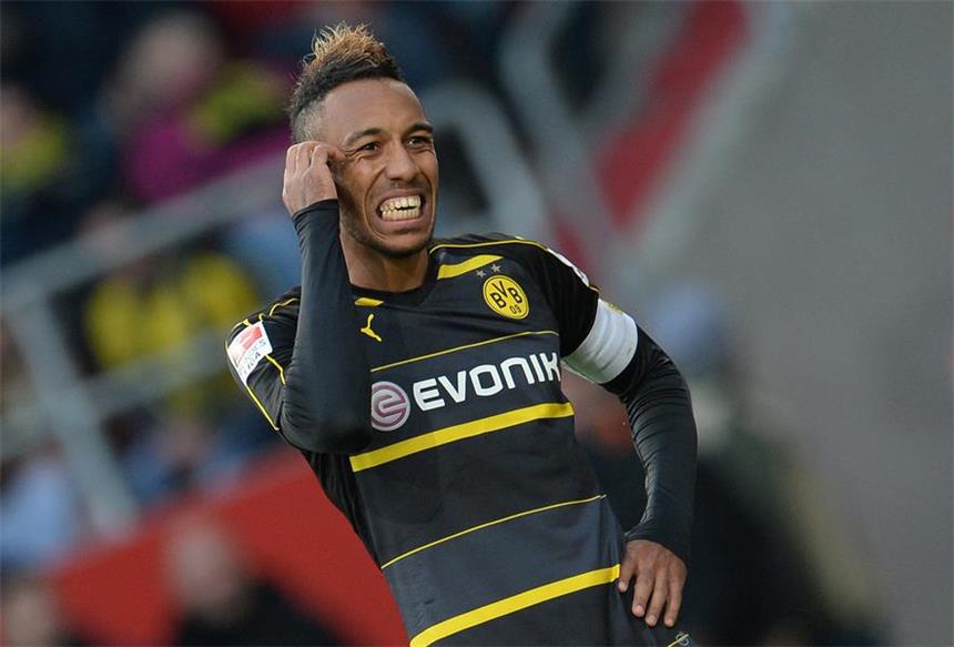 Zorc rügt Aubameyang - BVB sucht nach der Ruhe Pierre-Emerick Aubameyang soll sich in den kommenden Wochen verbal zurückhalten und das Sportliche in den Vordergrund rücken.