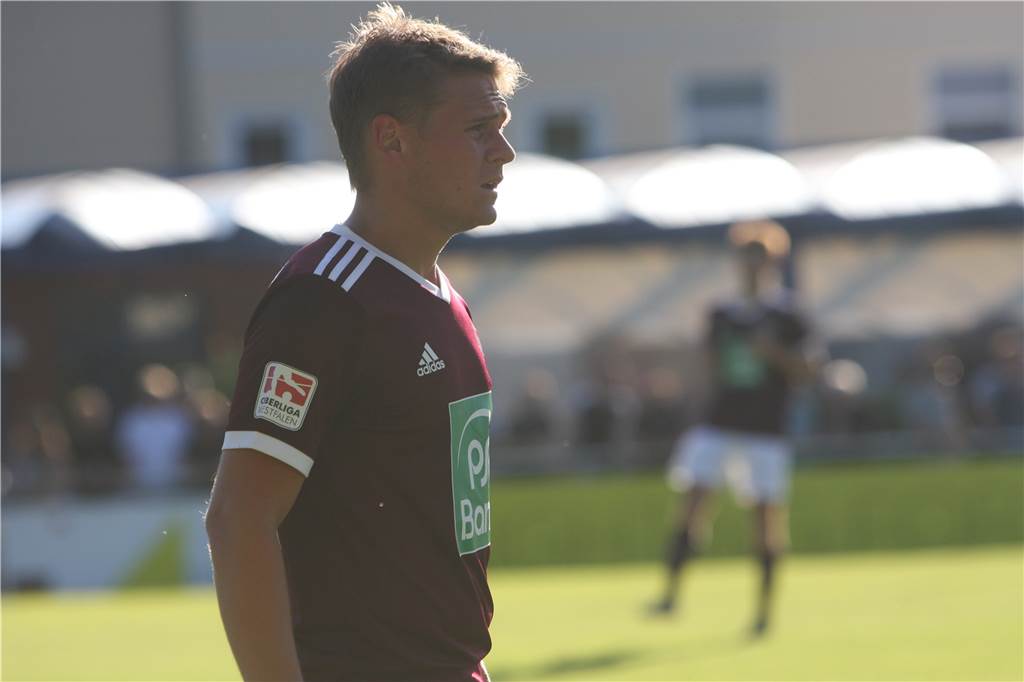 Neuzugang der SG Massen: „Einer der besten Spieler der ganzen Liga“ Pierre Szymaniak, hier noch im Trikot des ASC 09, soll zum Schlüsselspieler bei Massen werden.