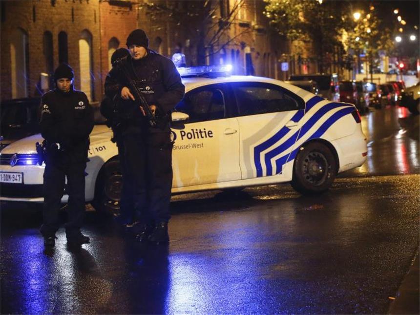 Belgien und der islamistische Terrorismus Polizeieinsatz gegen Verdächtige im Brüsseler Stadtteil Molenbeek. Foto: Olivier Hoslet