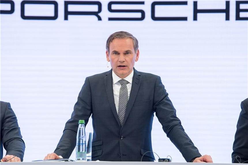 Porsche-CEO Oliver Blume bei einer Pressekonferenz Mitte März in Stuttgart. Foto: Sebastian Gollnow