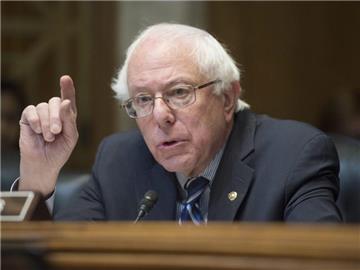 Präsident Obama bezeichnete ihn kürzlich als «Marihuana rauchenden Sozialisten»: Bernie Sanders gilt in Washington als ein schräger Vogel. Foto: Michael Reynolds/Archiv