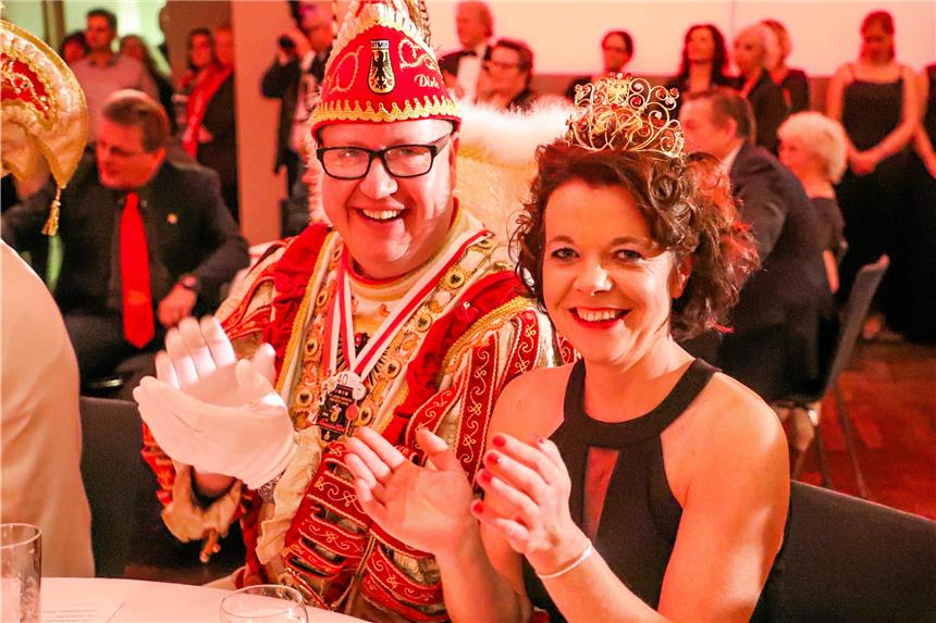 Prinz Dirk III. und seine Prinzessin Nadja I.