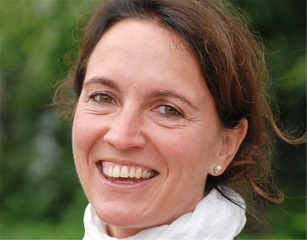 Expertin sagt: „Wer jetzt mit seinen Kindern Sport macht, tut sich selbst Gefallen“ Prof. Dr. Christine Graf von der Sporthochschule Köln betont, dass gerade jetzt Bewegung für die ganze Familie wichtig ist.