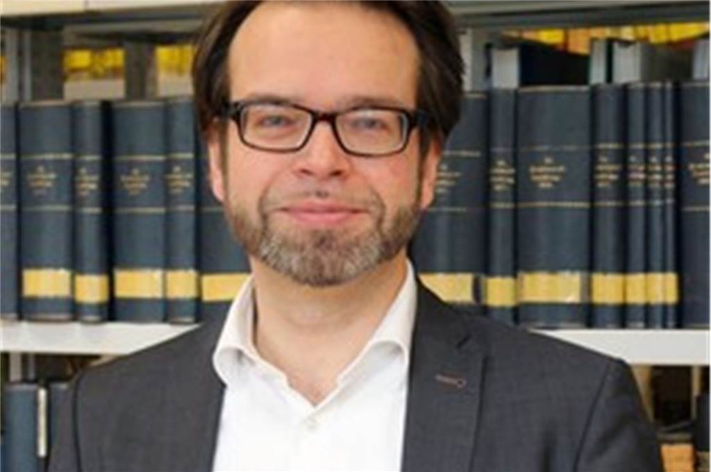 VHS kämpft sich durch den Lockdown – Schlossgespräche erstmals online Prof. Dr. Malte Thießen ist am Dienstag, 23. Februar, bei den Ahauser Schlossgesprächen zu Gast – wegen des Lockdowns nur online.