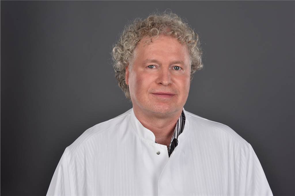 Prof. Dr. Udo Bonnet ist Chefarzt der Klinik für Psychiatrie, Psychotherapie und Psychosomatik am EvK.