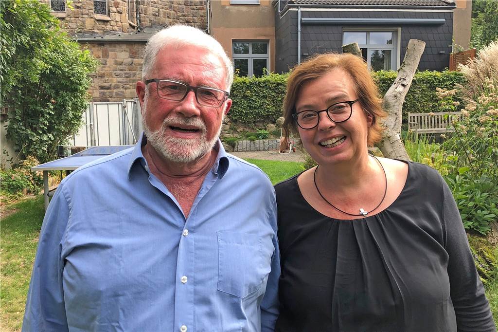 Professor Gerhard Schäfer und Pfarrin Heike Bährle, die Eltern von Benedikt Schäfer.
