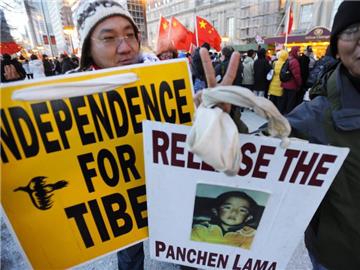 Proteste von Tibet-Aktivisten überschatten den Besuch des künftigen chinesischen Führers Xi Jinping in den USA. Foto: Tannen Maury / Archiv