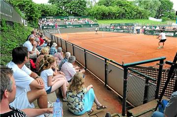 <p>Von Donnerstag bis Pfingstmontag wird die Stadtlohner BW-Tennisanlage wieder Treffpunkt der Tennisfreunde der Region sein.