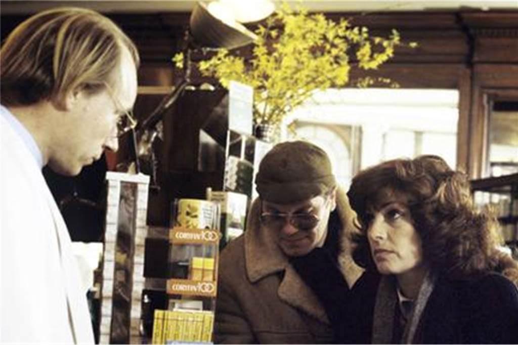 Ermittler im Suff, Elefant als Täter: Tatort-Krimis erzeugen Skandale und Kuriositäten Qualitativ ist der Fall „Der gelbe Unterrock" von 1980 einer der schwächsten Episoden.