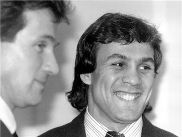 Rabah Madjer (r) war damals der Bayern-Schreck. Foto: Martina Hellmann