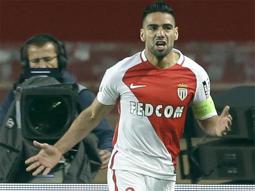 AS Monaco siegt im Eröffnungsspiel der Ligue 1 Radamel Falcao konnte für den AS Monaco zum 2:2 gegen den FC Toulouse ausgleichen. Foto: Claude Paris