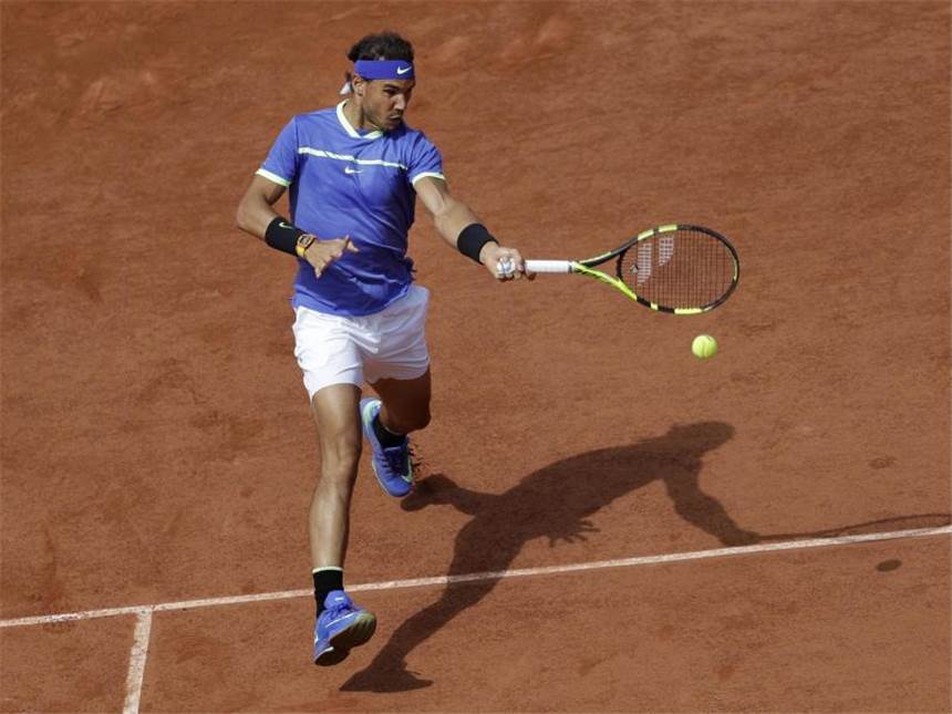 Djokovic und Nadal nehmen weiter Kurs auf Giganten-Duell Rafael Nadal schlug Robin Haase klar in drei Sätzen. Foto: Petr David Josek