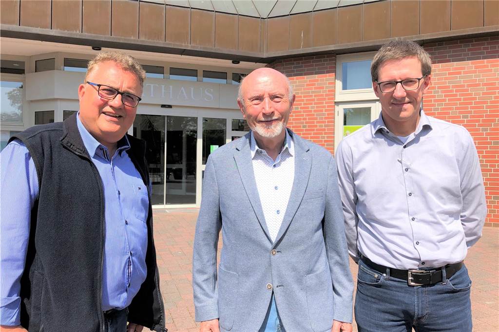 Seniorenbeirat übt Kritik am Haushalt der Gemeinde Schermbeck Rainer Endemann und Friedhelm Stoltenberg vom Seniorenbeirat sowie Sebastian Kleiber-Lampen.