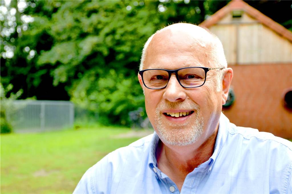 Pfadfinder mit 68: Rainer Leveling gibt Vorsitz in neue Hände Rainer Leveling auf dem Pfadfinderplatz am Schweinesee