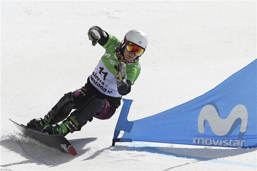 Snowboarderin Hofmeister starke Zweite beim Saison-Auftakt Ramona Hofmeister wurde Zweite. Foto: Antonio L Juárez/gtres