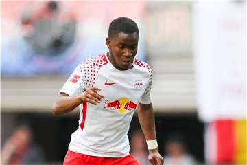 RB Leipzig will den bisher ausgeliehenen Ademola Lookman verpflichten. Foto: Jan Woitas