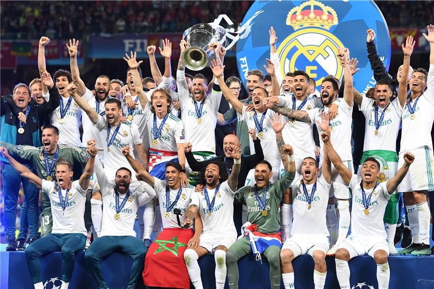 Zwei Karius-Patzer und Bale-Traumtor beim 3:1 in Kiev Real Madrid feiert den dritten Champions-League-Titel in Serie.