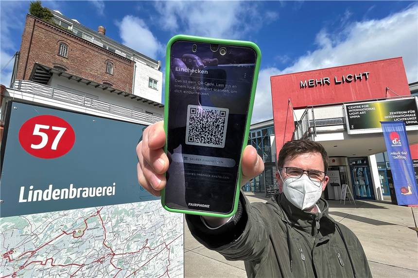 Auch die Stadt Unna setzt jetzt auf die Luca-App Redakteur Thomas Raulf hat die Luca-App schon installiert und kann sich demnächst auch am ZIB in Unna einloggen.
