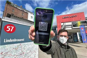 Redakteur Thomas Raulf hat die Luca-App schon installiert und kann sich demnächst auch am ZIB in Unna einloggen.