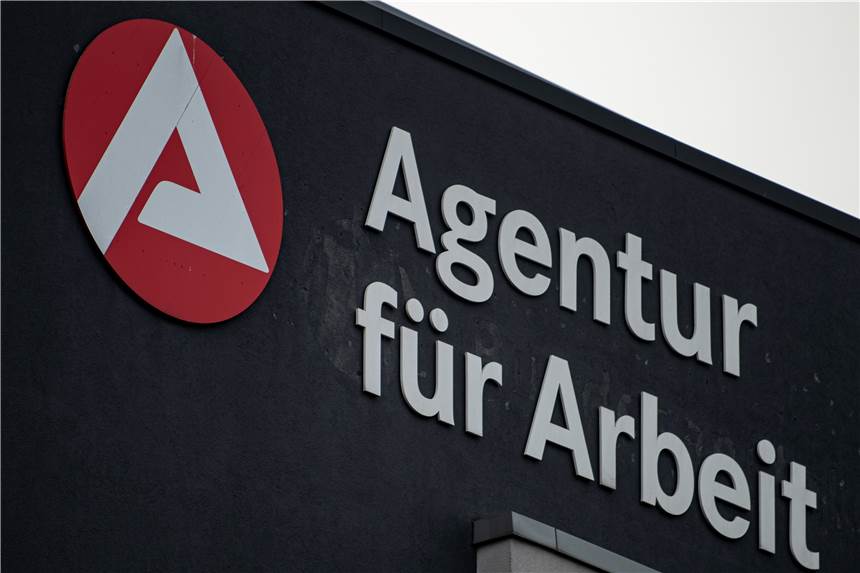 Die Zahl der Arbeitslosen ist in Haltern nur leicht gestiegen Regelmäßig gibt die Arbeitsagentur eine neue Statistik heraus.