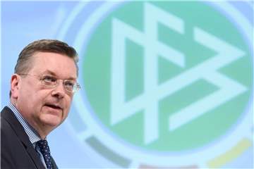 Reinhard Grindel sollte nach dem Skandal um die WM 2006 in Deutschland als DFB-Präsident den Verband aus der Krise führen. Foto: Arne Dedert