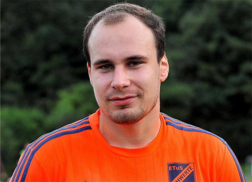 Marcel Dyballa: Ein Kampfschwein mit Faible für Tennis und Basketball Reisen in Australien oder den USA? Marcel Dyballa würde eine Südamerika-Rundreise bevorzugen.