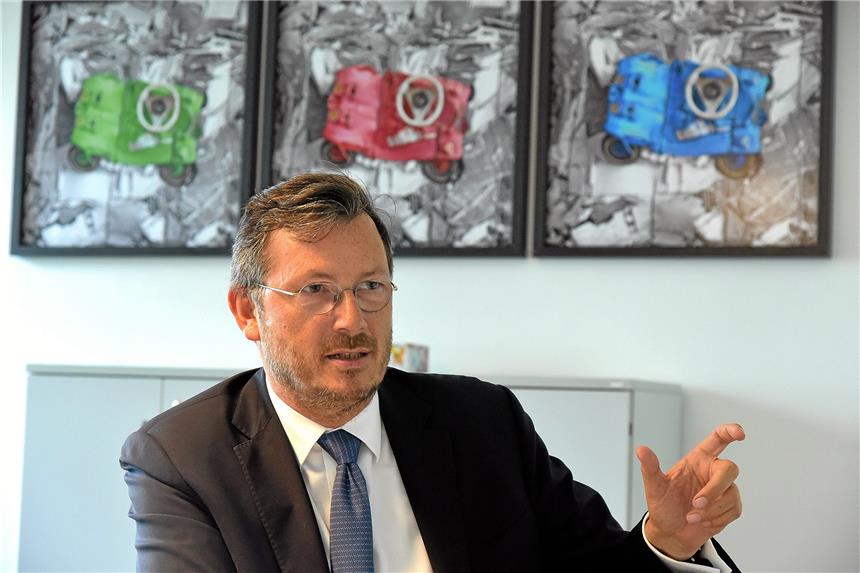 „Rotorblätter von Windrädern sind Problemmüll“ Remondis-Geschäftsführer Herwart Wilms