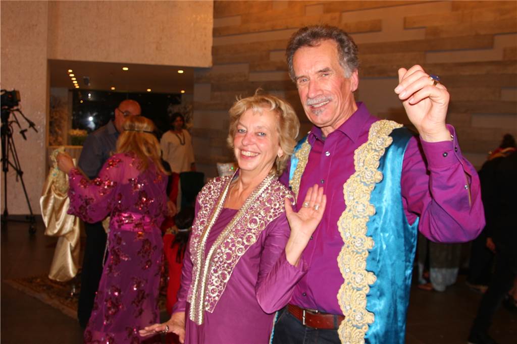 Hertenerin berichtet über Haifa: Die israelische Bevölkerung zerbricht Renate Tellgmann und ihr Ehemann Ian McLachlan 2017 in Israel bei bei einem Bar-Mitzwa-Fest.