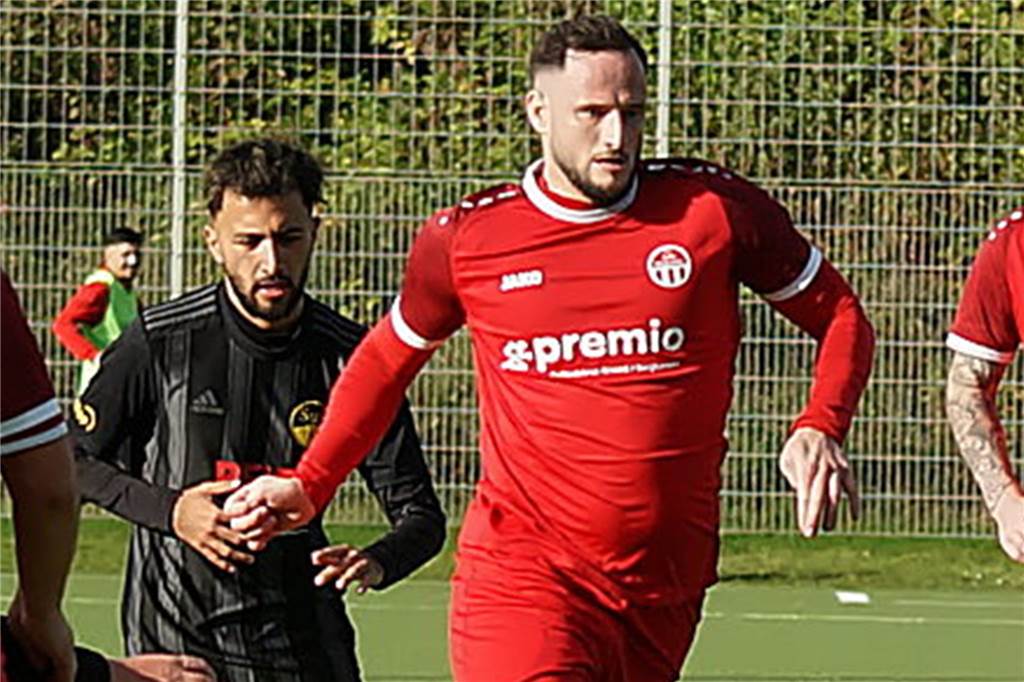 Rene Lindner traf im Spiel der TuRa-Reserve beim SuS Kaiserau III.