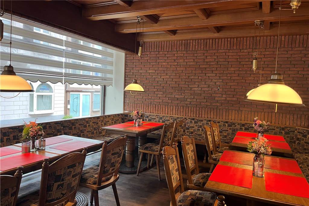 „Restaurant mit Kneipen-Feeling“: Hörder Treff öffnet mit neuem Konzept Hörder Treff, Dortmund-Hörde