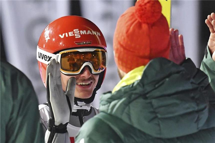 Freitag visiert Podest in Zakopane an Richard Freitag platzierte sich beim ersten Springen in Zakopane auf Rang sieben. Foto: Alik Keplicz