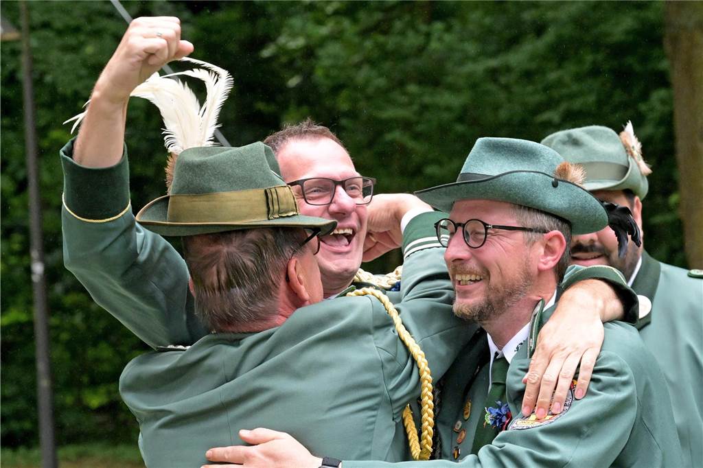 Riesen-Freude bei Michael Biegel.