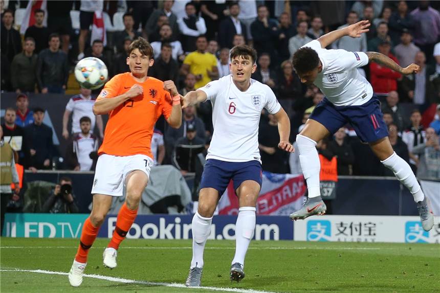 Sancho verpasst mit England Finale der Nations League - diese Spieler sind noch im Einsatz Riesenchance zum 2:0, doch ein Kopfballungeheuer ist Jadon Sancho nicht!