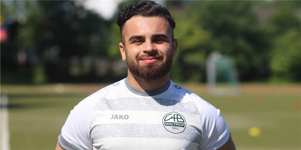 Im Video: Rimon Haji erzielt zum Einstand beim VfB Waltrop ein Traumtor Rimon Haji, Neuzugang vom FC Castrop-Rauxel beim VfB Waltrop, schoss bei seiner VfB-Premiere ein Traumtor.